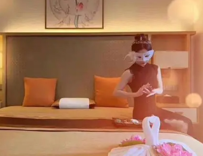 我在深圳体验了下高端男士按摩spa会馆，私人会所花样超多